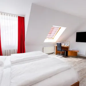4* Hotel Dormero Airport